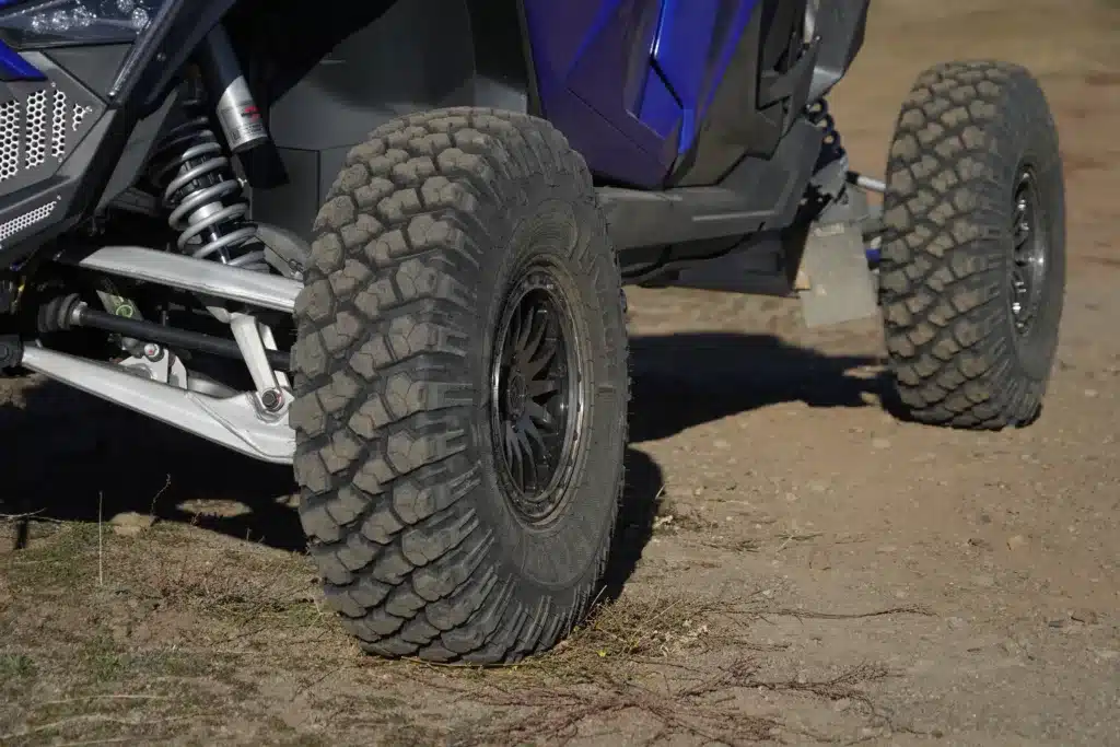Valor Alpha 35 Inch Tire Review